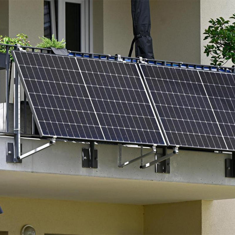 Kit solar pentru balcon 600W